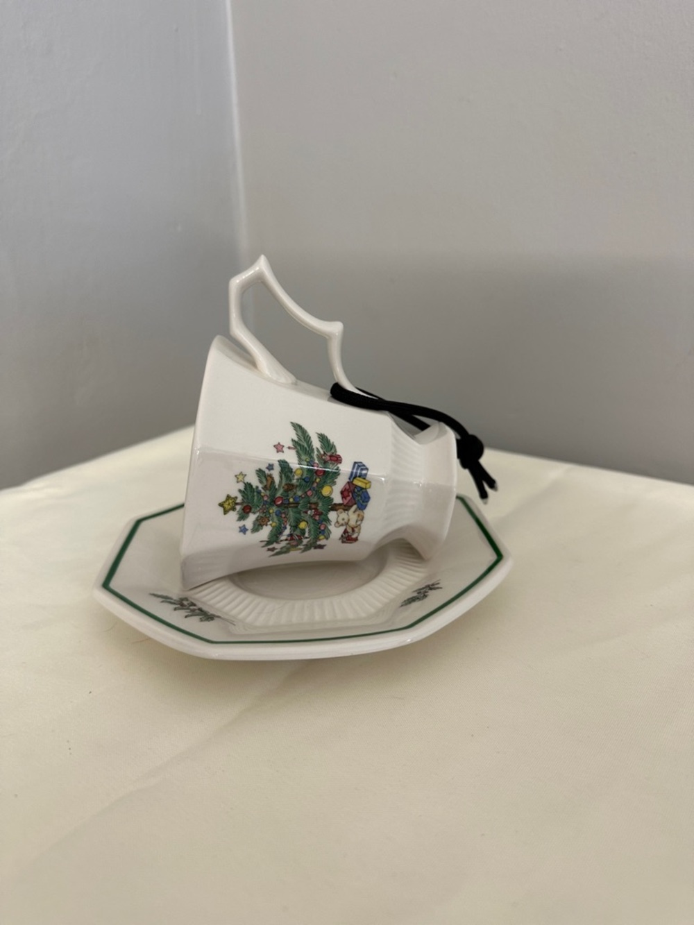 Hanging Bird Feeder Holiday Teacup and Saucer Set with Christmas Tree Motif